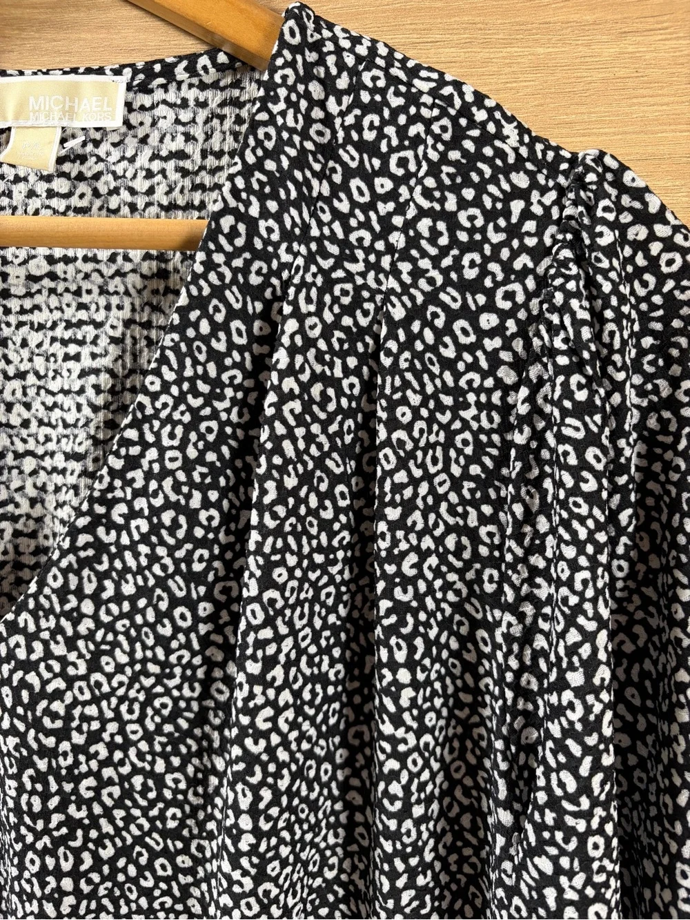 Michael Kors Black & White Printed V-Neck Drapey Top